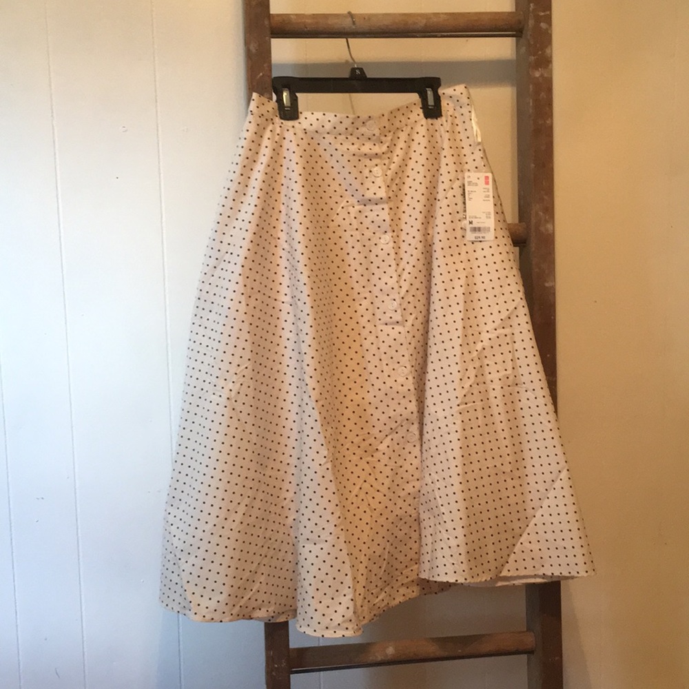 Uniqlo Front Button Circular Polka Dot Skirt